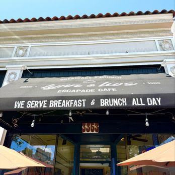 Lynn & Lu's Escapade Cafe - Breakfast & Brunch Near Me - Oakland, California Lynn & Lu's Escapade Cafe - Breakfast & Brunch Near Me - Oakland, California