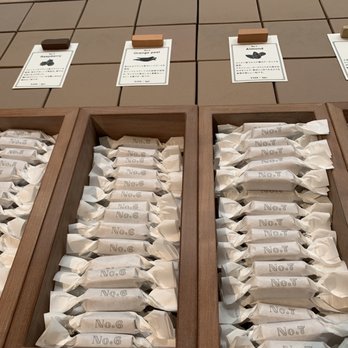 ナンバー シュガー - Updated November 2025 - 68 Photos - 神宮前5-11