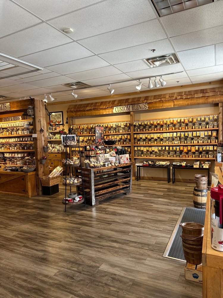 THE SPICE & TEA EXCHANGE Updated June 2024 32 Photos & 28 Reviews