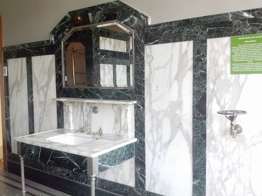 Baburizza Palace by null