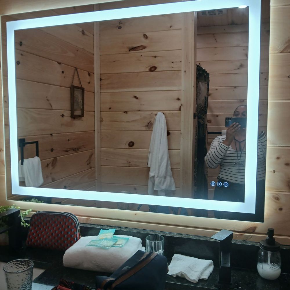 Timber Tops Cabin Rentals - Bathroom - Vacation Rentals Near Me - Sevierville, Tennessee Timber Tops Cabin Rentals - Bathroom - Vacation Rentals Near Me - Sevierville, Tennessee