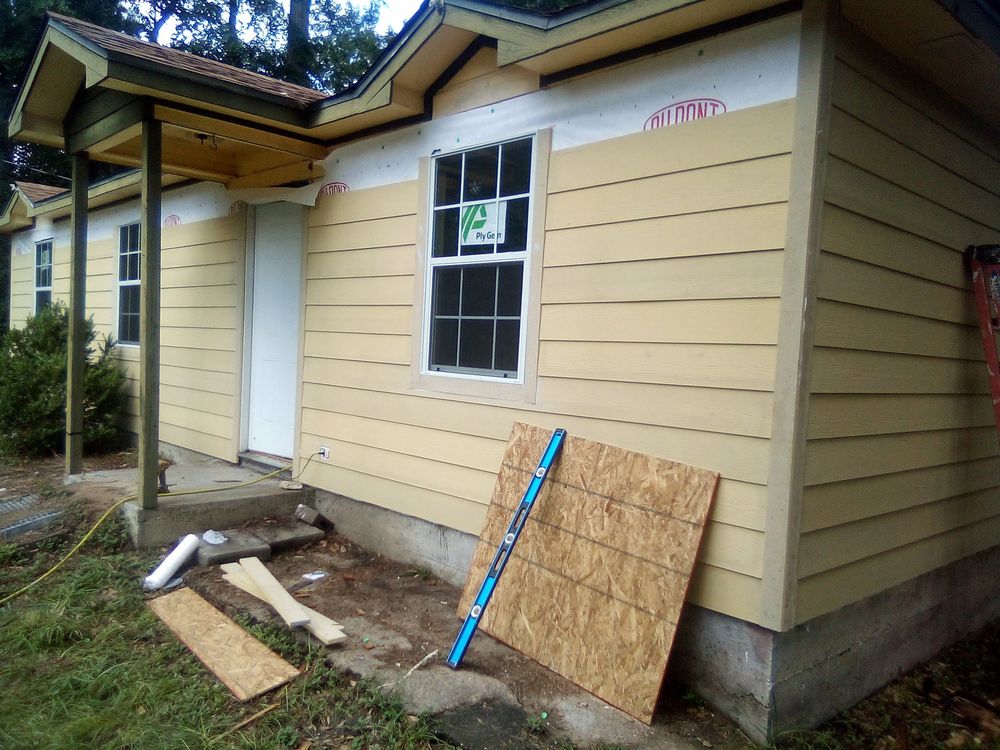 Slide of Brads mobile home repair