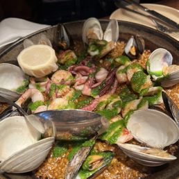 Seafood Paella - Medium