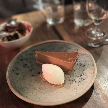 Fallow - British Near Me - London, XGL