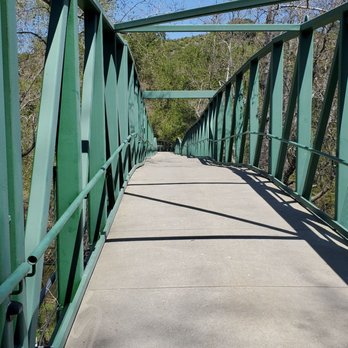 Sycamore Crest Trail - You'll have to cross over the bridge to get to the trailhead - Hiking Near Me Sycamore Crest Trail - You'll have to cross over the bridge to get to the trailhead - Hiking Near Me