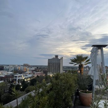 The Dewberry Charleston - Rooftop - Cocktail Bars Near Me - Charleston, South Carolina The Dewberry Charleston - Rooftop - Cocktail Bars Near Me - Charleston, South Carolina