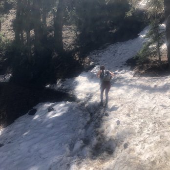 Blue Ridge Trail - Hiking through some snow - Hiking Near Me - Wrightwood, California Blue Ridge Trail - Hiking through some snow - Hiking Near Me - Wrightwood, California