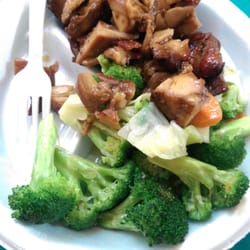 Famous Wok - Bourbon chicken with veggies!