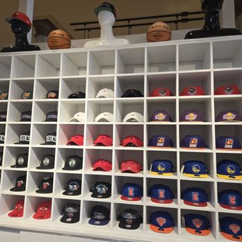 Nohble - Wide shot of hats - Shoe Stores Near Me - Newark, New Jersey