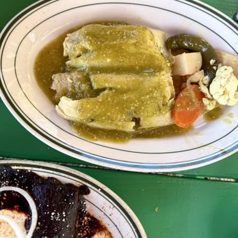 El Molino Central - Tamales with green chile salsa - Mexican Near Me - Sonoma, California El Molino Central - Tamales with green chile salsa - Mexican Near Me - Sonoma, California