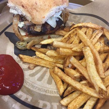Mallett Brothers Barbeque - Jalapeño burger and fries - Barbeque Near Me - Navasota, Texas Mallett Brothers Barbeque - Jalapeño burger and fries - Barbeque Near Me - Navasota, Texas