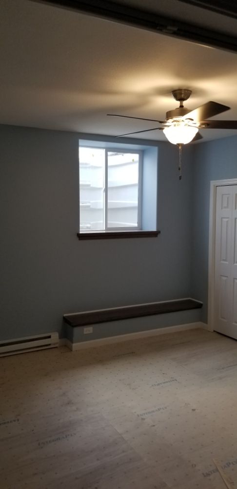 Slide of Hub's Workshop