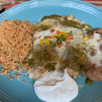 El Cholo - Envhiladas Suizas - Mexican Near Me - Los Angeles, California El Cholo - Envhiladas Suizas - Mexican Near Me - Los Angeles, California
