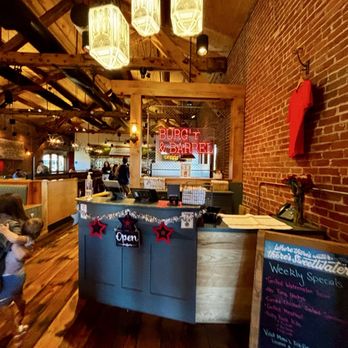 Burg’r & Barrel - Inside - Burgers Near Me - Johnson City, Tennessee Burg’r & Barrel - Inside - Burgers Near Me - Johnson City, Tennessee