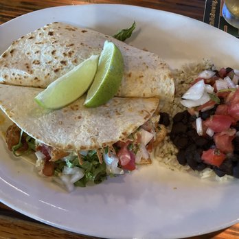 Blue Moon Beach Grill - Fish tacos are always a hit with my dining companions - Seafood Near Me - Nags Head, North Carolina Blue Moon Beach Grill - Fish tacos are always a hit with my dining companions - Seafood Near Me - Nags Head, North Carolina