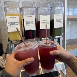 sweetgreen - Healthy Salads, Wraps, and Bowls - Drink option