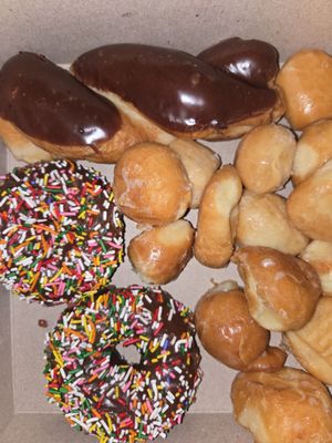 Royal Donuts by null