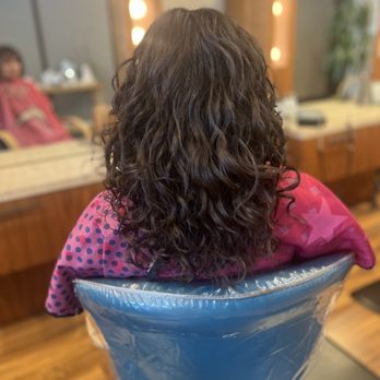 Priscilla Denise -Surrender Salon - Hair Stylists Near Me - Long Beach, California