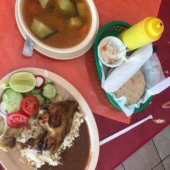 El Guanaquito No 2 - Chicken soup Salvy Style - Restaurants Near Me - Los Angeles, California