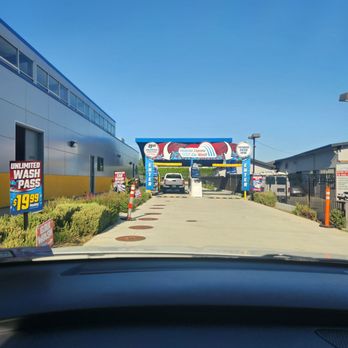 Montclair Express - Entrance - Car Wash Near Me - Montclair, California Montclair Express - Entrance - Car Wash Near Me - Montclair, California