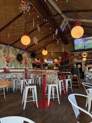 Hamburger Hut by null