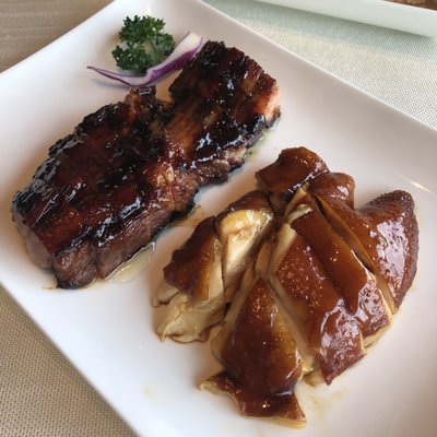 Imperial Treasure Fine Chinese Cuisine (Crowne Plaza) by null