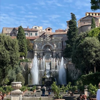 Villa d'Este - Landmarks & Historical Buildings Near Me - Tivoli, RM