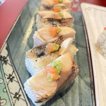 Yoshida Sushi - Sushi Bars Near Me - Vancouver, British Columbia
