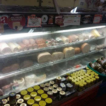 Roma Market - Delis Near Me - Pasadena, California