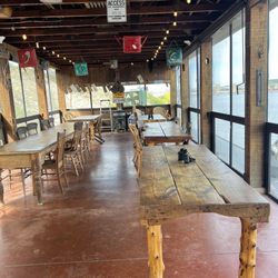 The Fish Shack - Outdoor Dining