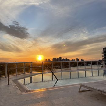 ESCAPE ROOFTOP BAR - Updated August 2025 - 116 Photos & 28 Reviews ...