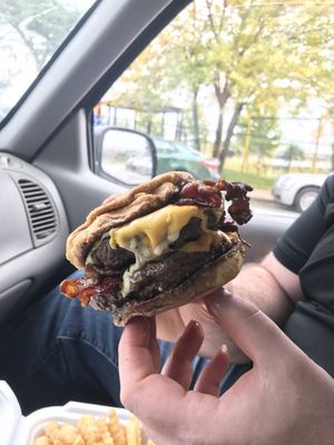 Hero's NewYork Griddle by null