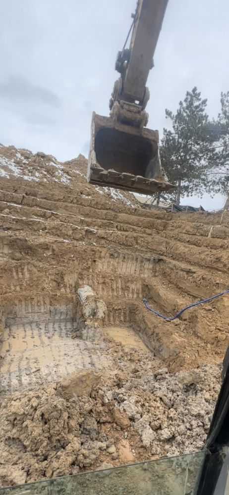 Slide of Xtreme Excavating & Grading