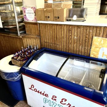 Louie & Ernie's Pizza - Front & Center - Pizza Near Me - Bronx, New York
