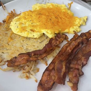 Village Cafe - Cafes Near Me - Deland, Florida Village Cafe - Cafes Near Me - Deland, Florida