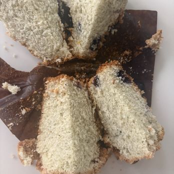 Glutenus Maximus Bakehouse - What's in this photo?  Not blueberries!!!!!! - Bakeries Near Me - Vista, California