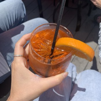 High Rooftop Lounge - aperol spritz - Lounges Near Me - Venice, California