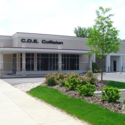 CDE Collision Centers - Hammond