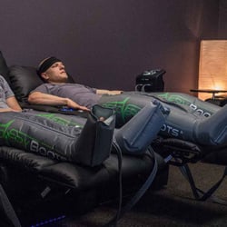Clearwater Physical Therapy - RecoveryPump recovery boot lounge