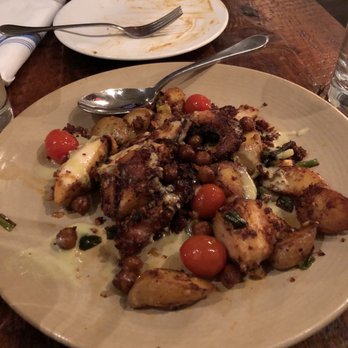 Amerikas - Polpo with fingerling potatoes - Latin American Near Me - Oak Park, Illinois Amerikas - Polpo with fingerling potatoes - Latin American Near Me - Oak Park, Illinois