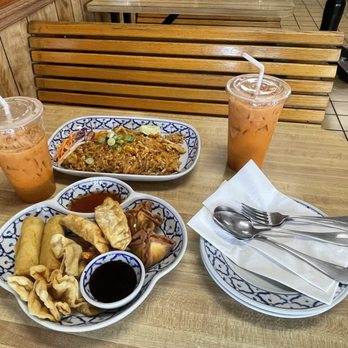 TK Thai Cuisine - Pad Thai, Combo appetizer and Thai Tea - Thai Near Me - Riverside, California