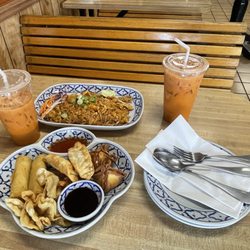 TK Thai Cuisine - Pad Thai, Combo appetizer and Thai Tea