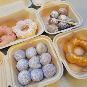 AlimamaTea - Cereal Mochi Donut Strawberry Mochi Donut Brulee Mochi Donut Chocolate munchkin  Taro munchkin - Desserts Near Me - New York, New York