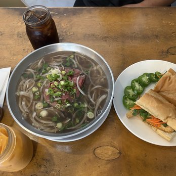 Phorage - Really good food and fast service. ANAHI was amazing very attentive and friendly loved her service and how she always checked up on us - Vietnamese Near Me - Los Angeles, California