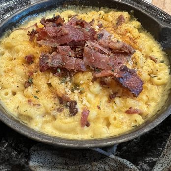 Scratch Kitchen - BACON MAC & CHEESE - Breakfast & Brunch Near Me - Honolulu, Hawaii Scratch Kitchen - BACON MAC & CHEESE - Breakfast & Brunch Near Me - Honolulu, Hawaii