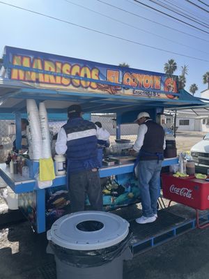 Mariscos el Coyote by null