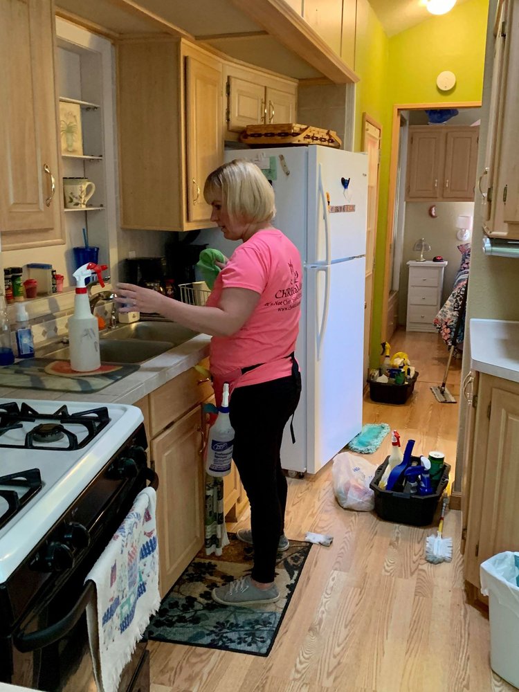 CHRISTAL CLEAN 10 Photos Home Cleaning 318 N Rochester St