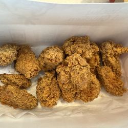 KFC - 12 pc. Hot & Spicy Wings