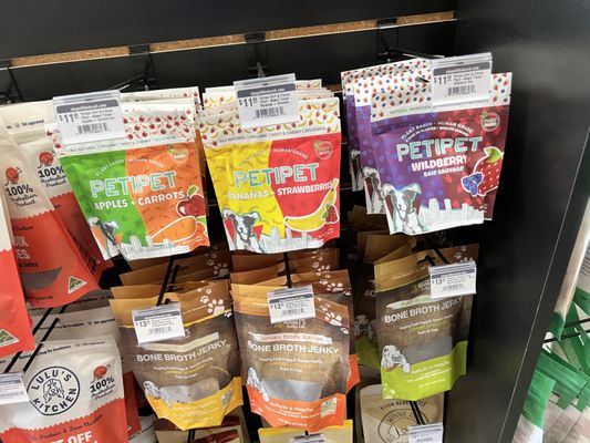 Off the Leash by null