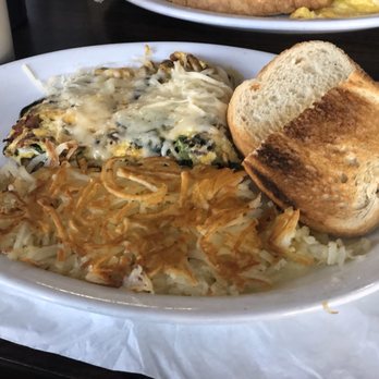 Rosy's Cafe - Joe's Special Omellette (sans onions), but I ate almost half of it before I remembered to take a photo. - American Near Me - Hayward, California